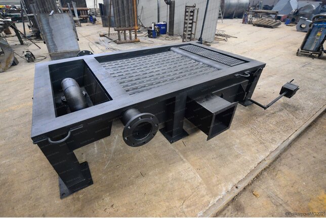 Топка ручная с поворотными колосниками котла КВм 1.5